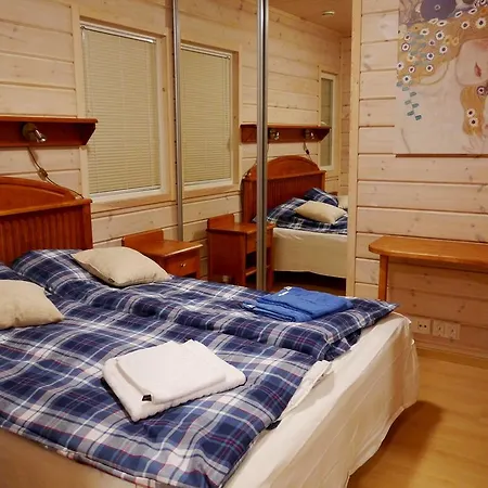 Otsopirtti: Maria And Otso * Kolinkylä