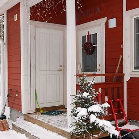 Otsopirtti: Maria And Otso * Kolinkylä