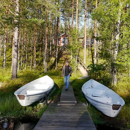 Otsopirtti: Maria And Otso * Kolinkylä