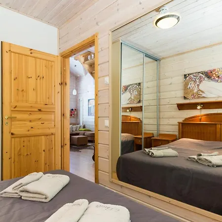 Apartman Otsopirtti: Maria And Otso