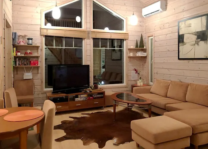 Otsopirtti: Maria And Otso